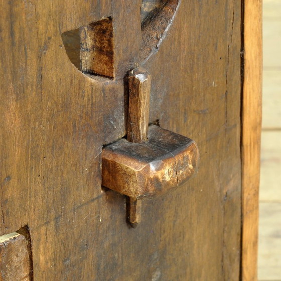 Cabinet d'art populaire roumain, vers 1950 – Meubles de rangement, Wood (photo 10 of 11)