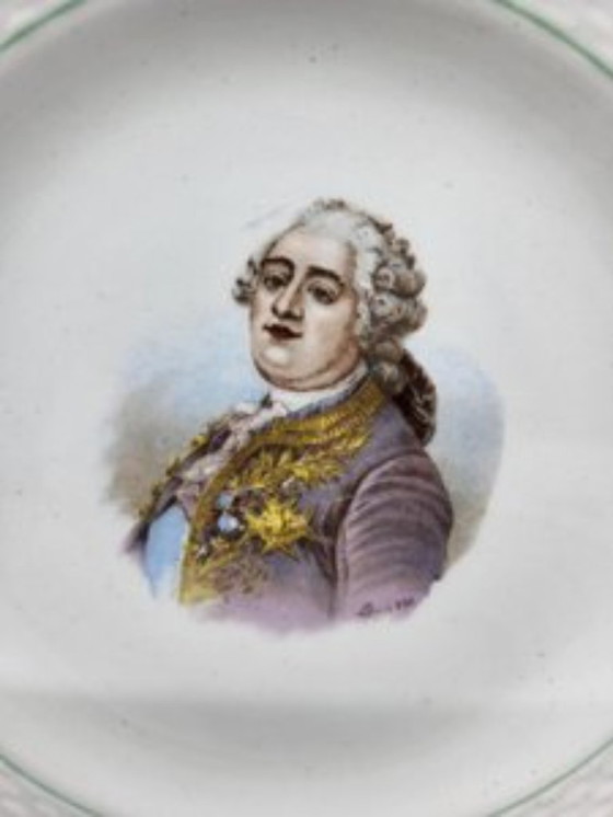 Image 1 of Saint Amand Rois Reines Favorites de France Earthenware Plates Set of 12