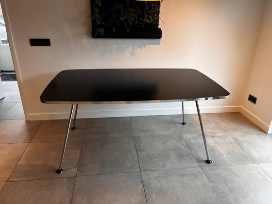 Image 1 of Design eettafel – Gebroeders De Wit – zwart blad