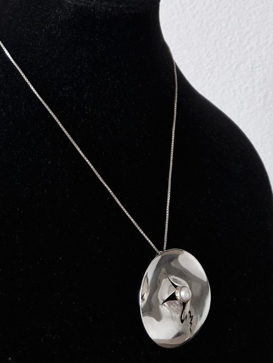 Image 1 of Michou Design – Großer silberner Anhänger/Brosche mit Perle