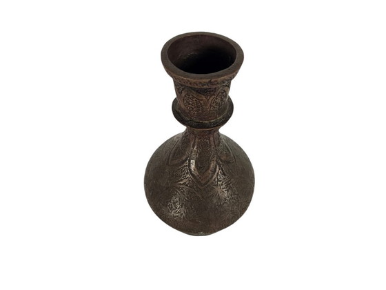 Image 1 of Water pipe bases - Bidiri, Copper - India - hand engraved - flowers - Hoekah - Islamic - Mughal Empire (19th century)