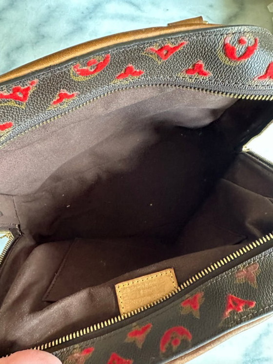 Image 1 of Borsa Louis Vuitton rouge monogramma Tuffage Deauville