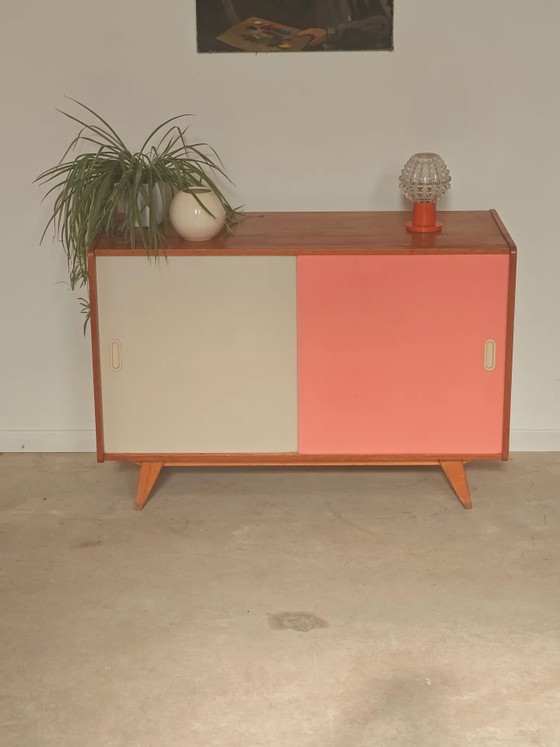 Credenza U452 rosa e bianca di Jiri Jiroutek per Interier Praha – Armadi contenitori, Legno, Design (photo 18 of 28)