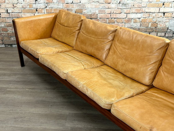 AP Stolen AP63/4 – Cuir marron clair | Hans J. Wegner – Canapés, Leather, Wood (photo 18 of 18)