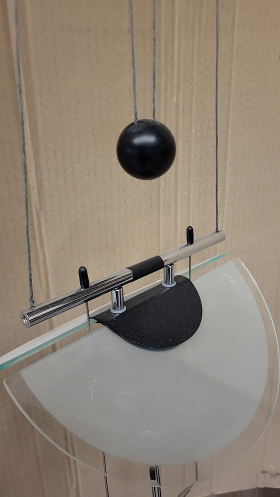 Image 1 of Lampada da soffitto minimalista in stile Artemide