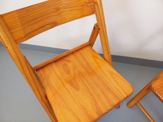 Image 1 of Pair of vintage folding pine chairs from the 70s/80s