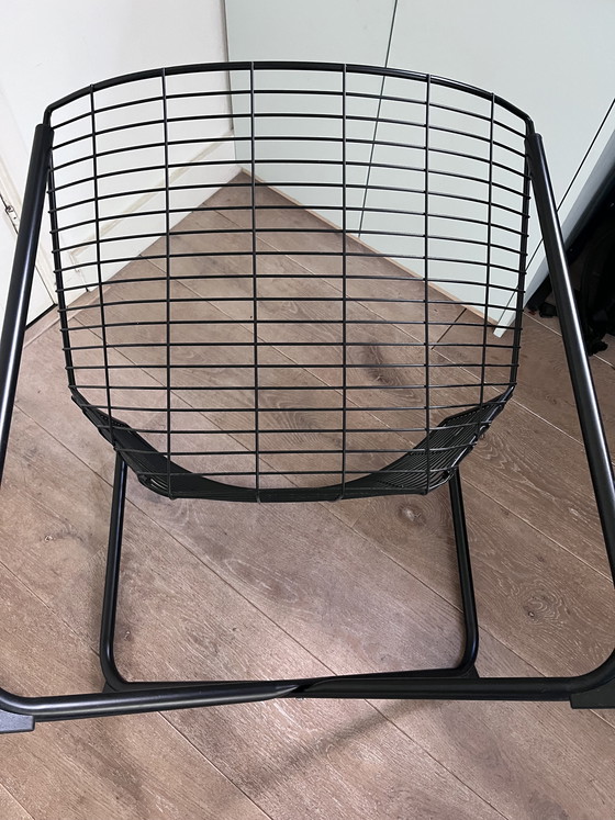 Image 1 of Niels Gammelgaard fauteuil Råane zwart draadstoel