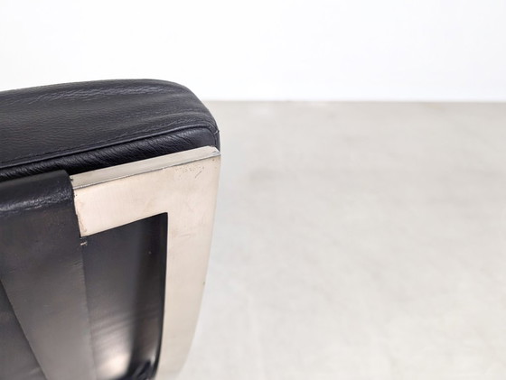 Image 1 of Poltrona Knoll International Barcelona di Mies van der Rohe, pelle nera