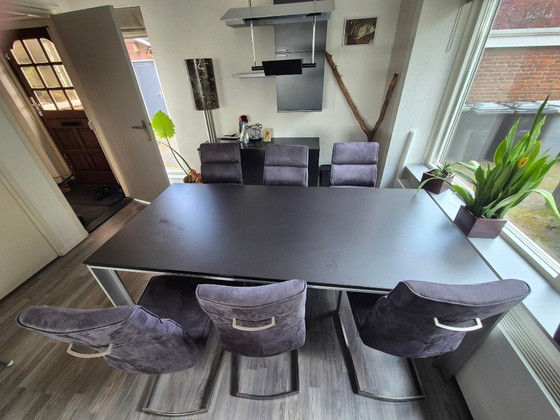 Image 1 of Comedor (sin sillas)