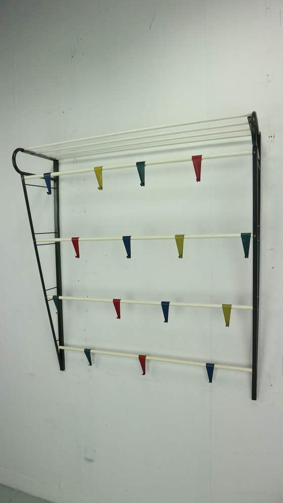 Image 1 of Coen de Vries per Devo “Scale” Appendiabiti in metallo, Paesi Bassi, anni &#39;60