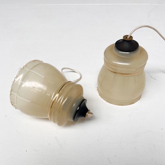 Set di 2 lampade da soffitto vintage beige, anni '60 – Plafoniere, Glass (photo 6 of 9)