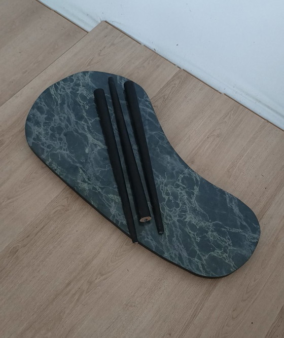 Image 1 of Vijftiger jaren niervormige tafel