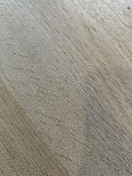 Image 1 of Table de salle à manger en chêne massif 260 cm – piètement design