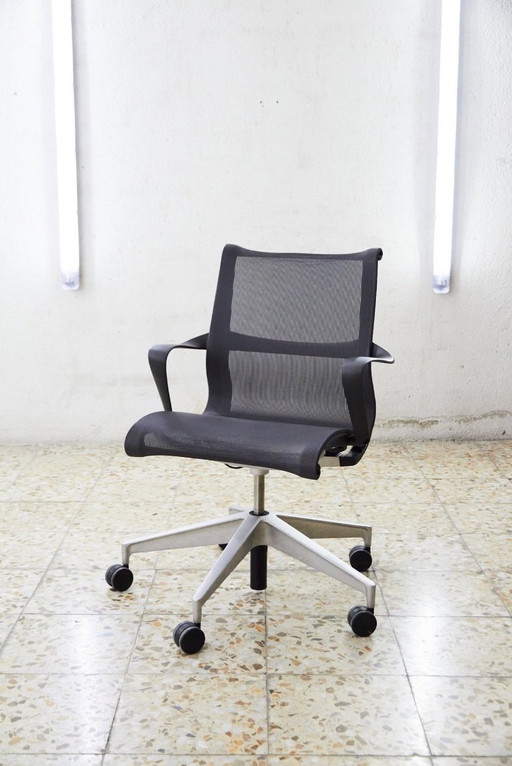 Herman Miller - Studio 7.5 - office chair