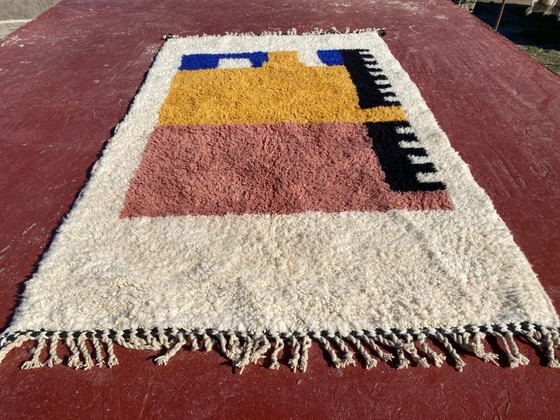 Image 1 of Handmade Moroccan Abstract Berber Rug 250×150 cm – Modern Wool Carpet – Unique Geometric Design
