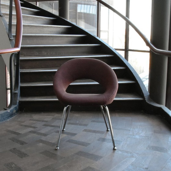 Image 1 of 4 Artifort Nina chairs