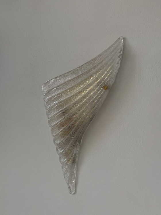 Een paar vintage, geperste wandlampen van Murano-glas, Italië 1980. – Murano Glass (photo 8 of 9)