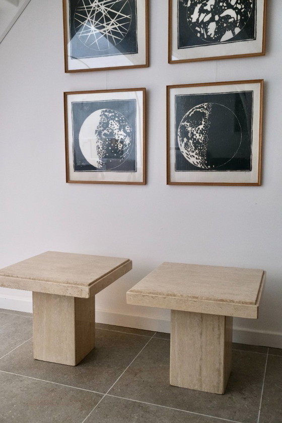 Image 1 of Paar postmoderne Travertintische