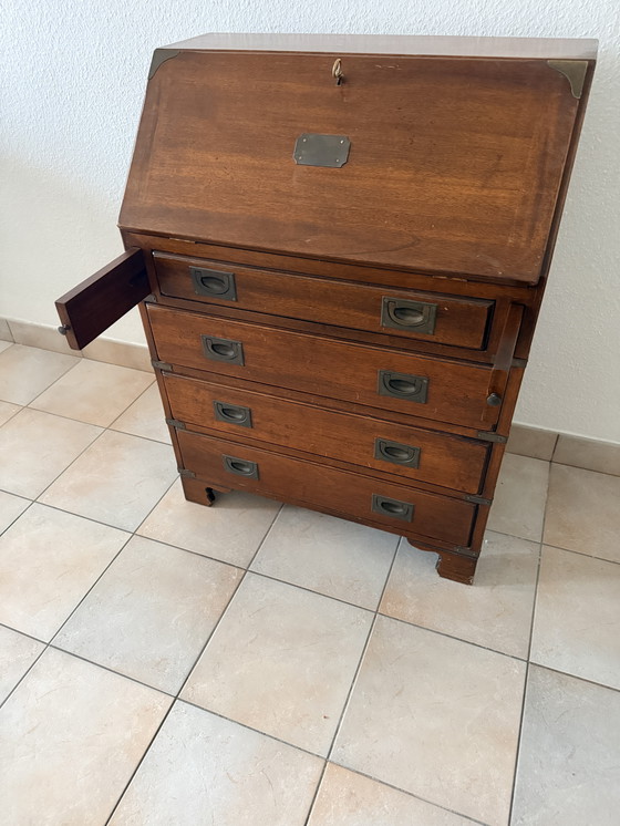 Image 1 of Bureau de secrétaire de style campagne anglaise – Mobilier militaire de campagne