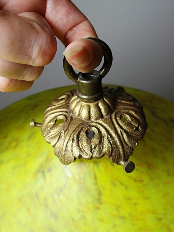 Antieke Art Deco Lampenkap van Geel Gemarmerd Glas met Kralenfranjes – Art déco, Decoratieve objecten (photo 8 of 14)