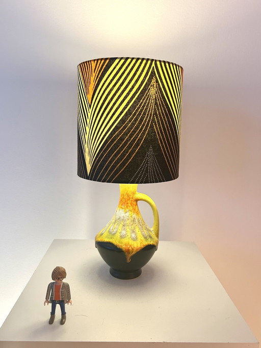 Striking vintage table lamp - upcycled from Bay ceramics