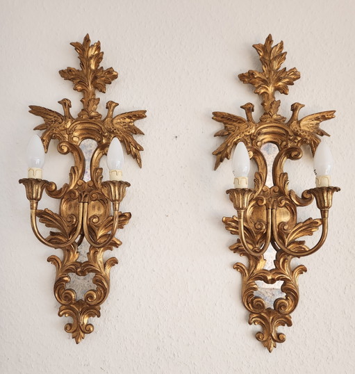 Lámparas de pared antiguas estilo rocalla, madera dorada con pan de oro, placas de espejo antiguas originales, talladas a