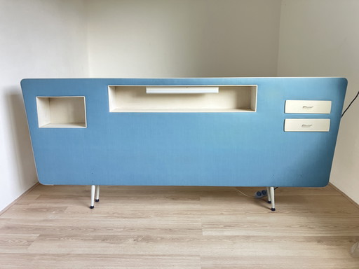 Rawi, jaren 50 bed achterwand met lades lampje en schapjes