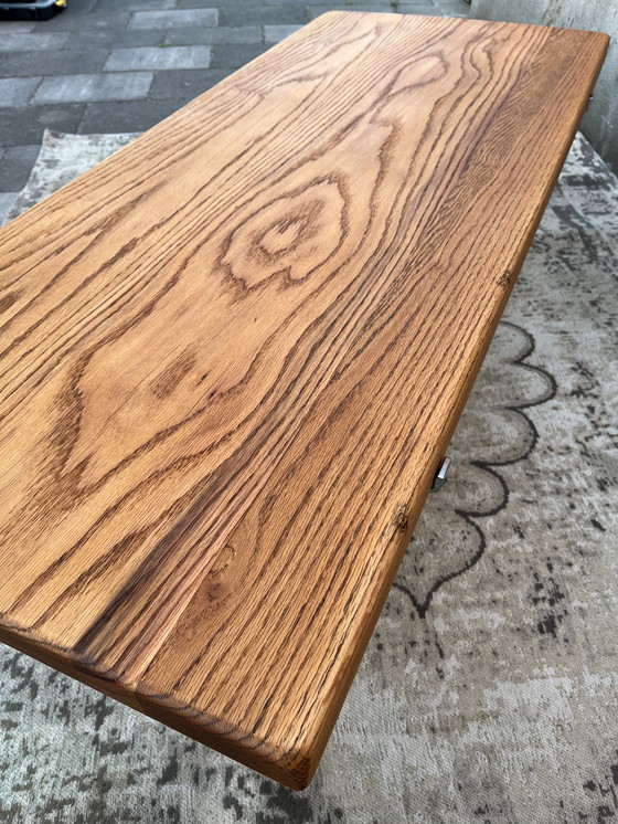 Image 1 of Tavolino da caffè vintage di metà secolo con piano in rovere massello e base cromata