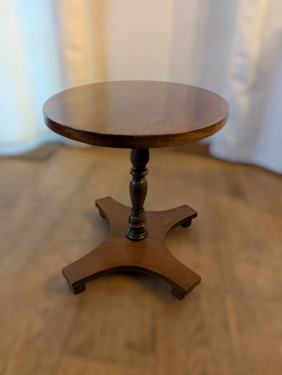 Image 1 of Tavolino ovale vintage
