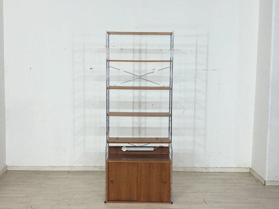 Image 1 of Teakhouten boekenkast "String Continental" van Nils Strinning - Wandplank uit het midden van de 20e eeuw - jaren 60