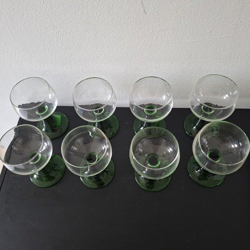 8 bicchieri Luminarc vintage.
