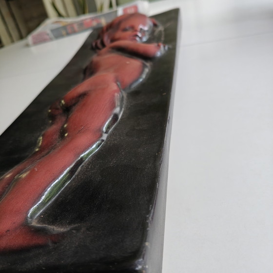 Image 1 of Scultura murale surreale vintage | Cherubino inquietante | Arte outsider | Arredamento gotico