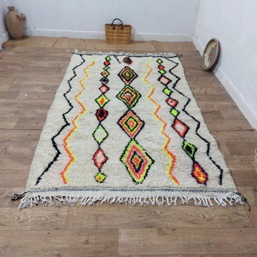 Berber Azilal Wool Rug – Symbolism & Vibrations Handwoven (254 × 155 cm)