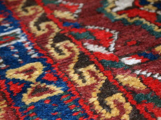 Image 1 of Handgemaakt antiek Perzisch-Koerdisch tapijt 3,9' x 7,5' (119 cm x 230 cm) jaren 1920 - 1C499