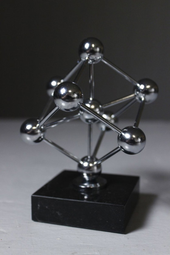 Vintage Atomium Beeldhouwkunst chroom & marmer Wereldtentoonstelling 1958 – Steen, Metaal (photo 5 of 6)