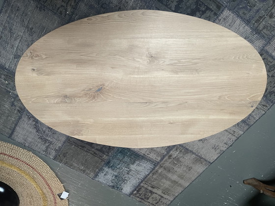 Image 1 of Tavolino ovale in rovere € 350,00