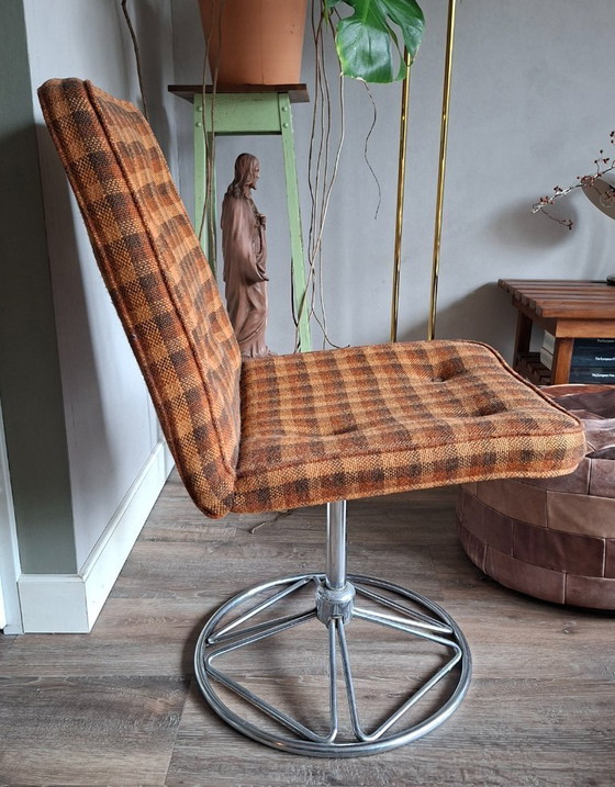 Image 1 of Fauteuil pivotant design style Space Age, milieu du siècle, années 60/70