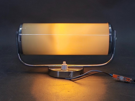 Image 1 of Tsjechische art-deco wandlamp van opaalglas, jaren 1930
