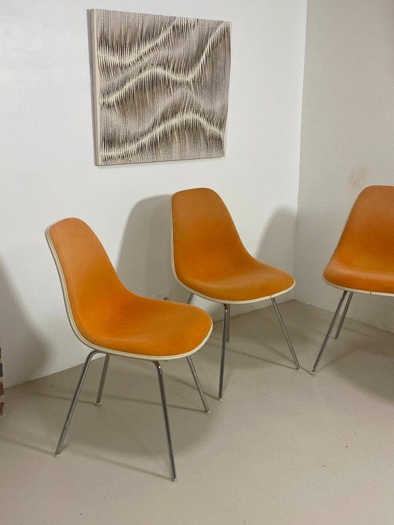 Image 1 of Juego de 4 sillas DSW Eames – Herman Miller (1952)