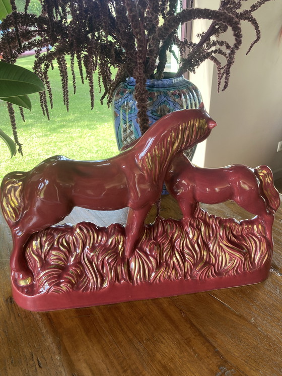 Image 1 of Cavalla JEAN in ceramica Art Déco francese degli anni '30 con puledro