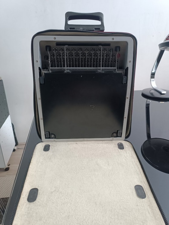 Image 1 of Machine a écrire Lettera DL par Et. Sottsass Olivetti 1965 FF Coppola Le Parain 