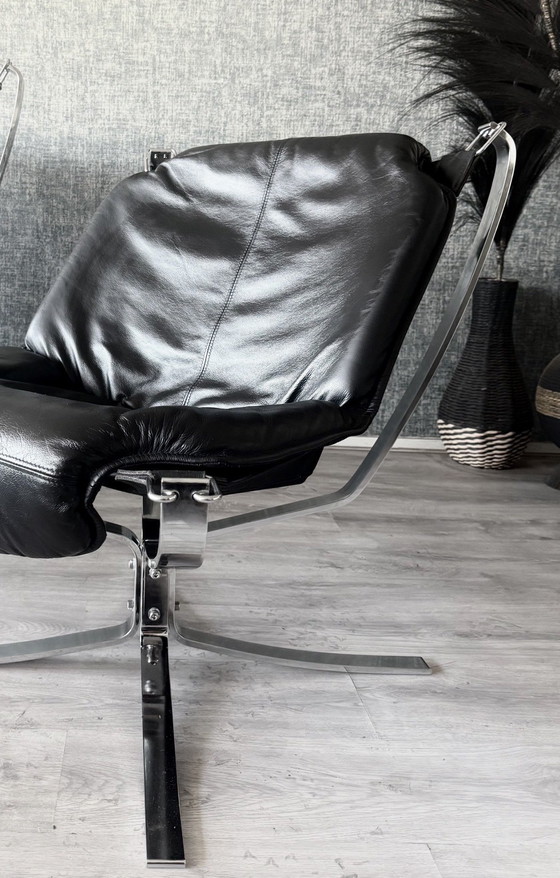 Image 1 of Vintage Falcon loungestoel – Sigurd Resell – Chroom