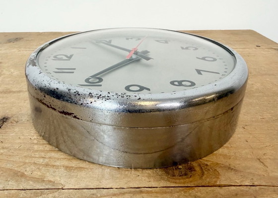 Vintage Wandklok van PAL, jaren 50 – Klokken, Glas, IJzer (photo 16 of 18)