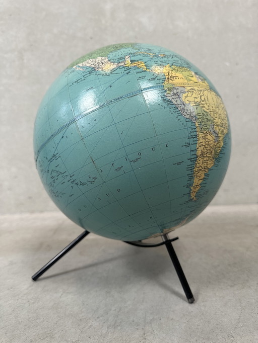 Vintage globe - Philips Challenge Globes