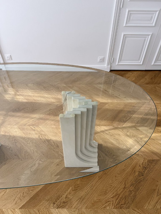 Image 1 of White marble dining table - in the style of Carlo Scarpa's Samo model (1970s, Italy)