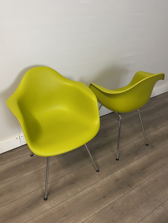 Image 1 of Vitra Eames DAX Esszimmerstuhl