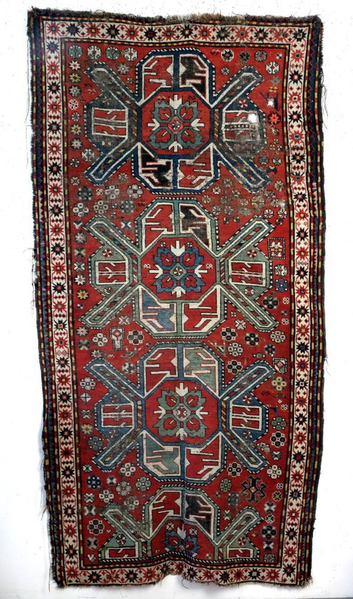 Coureur du Karabakh avec motif de dragon. Kasim Ushag