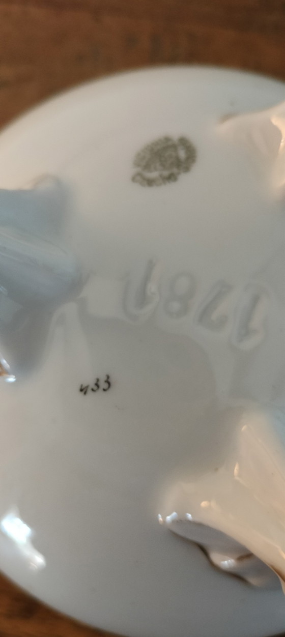 Image 1 of Boîte à bonbons Victoria no. 433/1781422