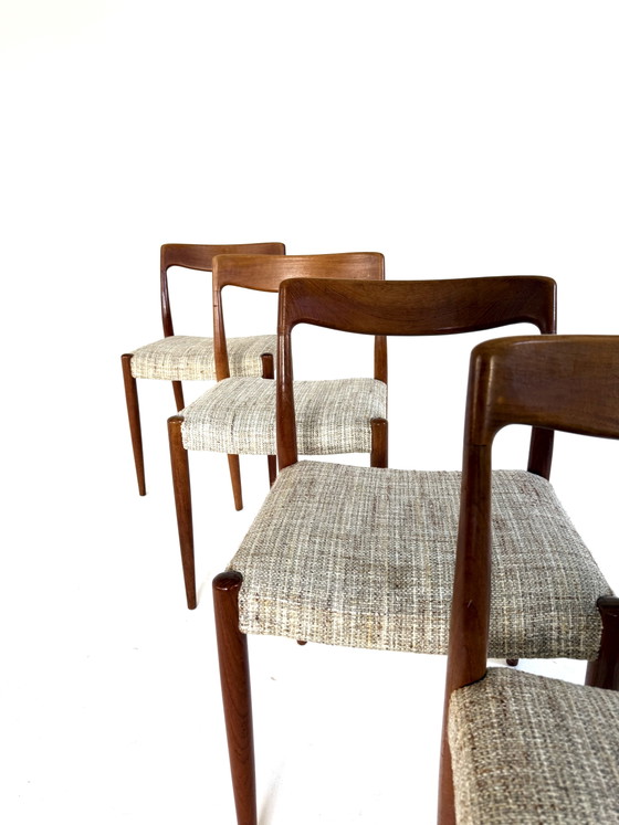 Image 1 of Set van 4 vintage Deense eetkamerstoelen ‘60