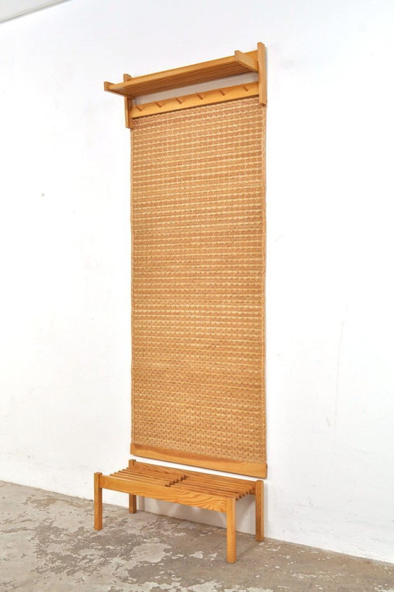 Image 1 of Wandgarderobe aus Rattan mit separatem Schuhregal